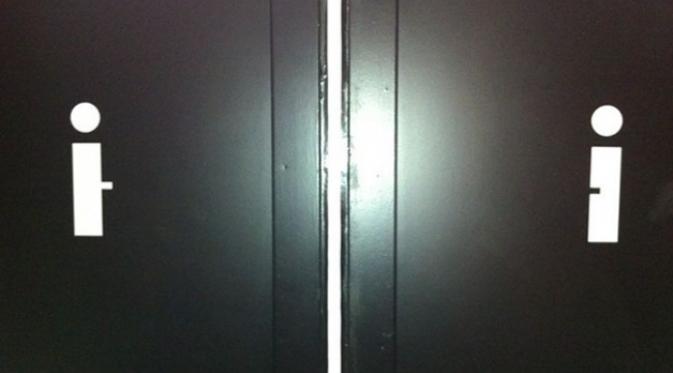 simbol absurd toilet © berbagai sumber