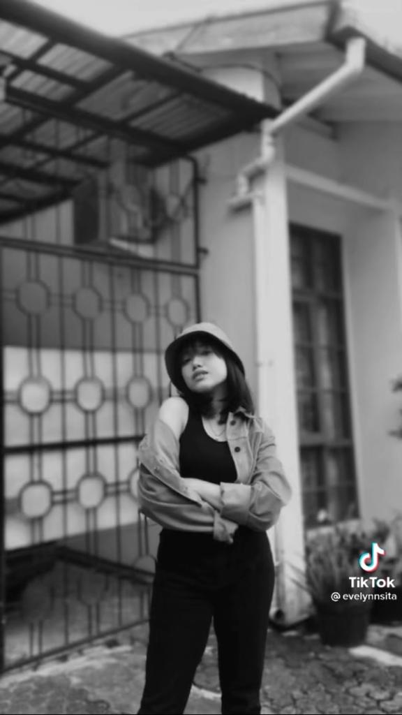 gadis mirip Fuji © berbagai sumber