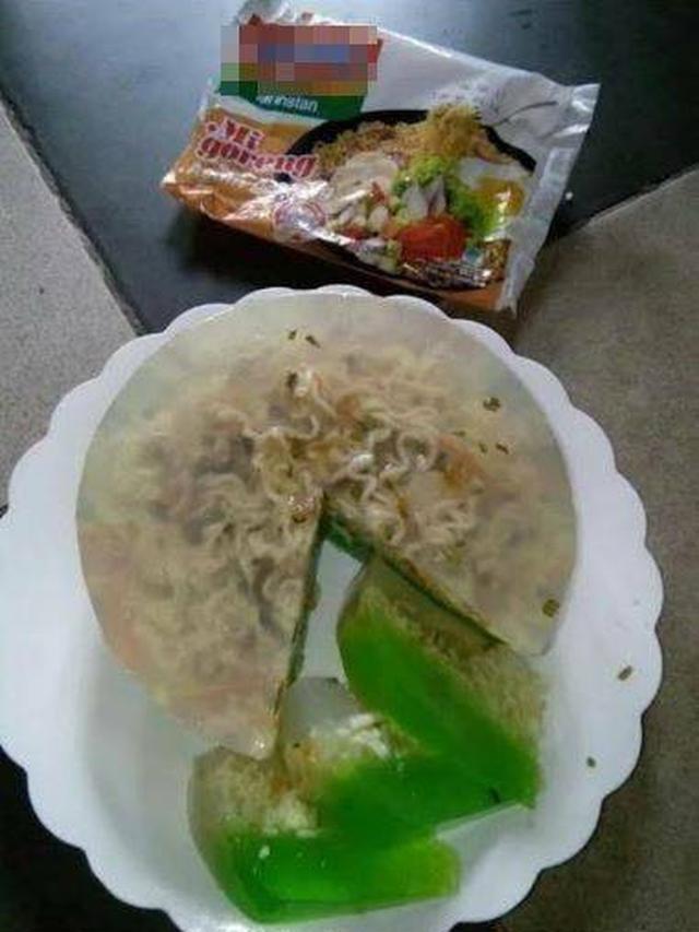 kombinasi makanan aneh  © berbagai sumber