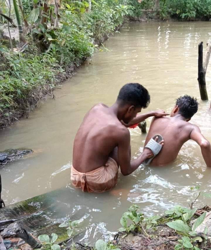 momen setia kawan yang kocak pol © berbagai sumber