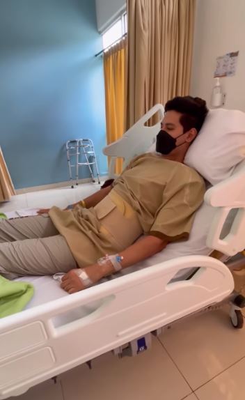 Kevin Hillers syaraf kejepit Berbagai sumber