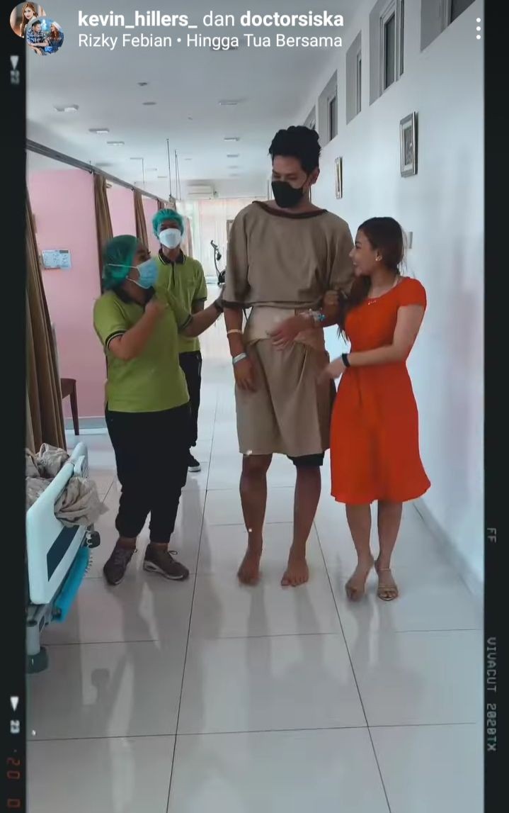 Kevin Hillers syaraf kejepit Berbagai sumber