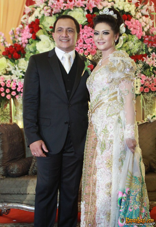 momen pernikahan seleb dipersunting tni © berbagai sumber momen pernikahan seleb dipersunting tni © berbagai sumber