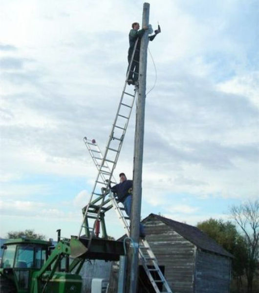 untungnya ada teman dalam kesulitan © berbagai sumber