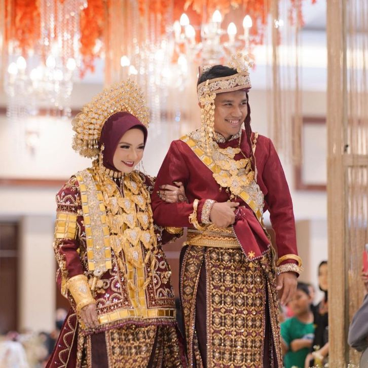 pernikahan Witan Sulaeman berbagai sumber