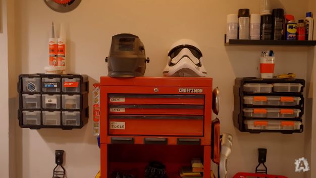 penampakan bengkel baru ariel noah © YouTube penampakan bengkel baru ariel noah © YouTube