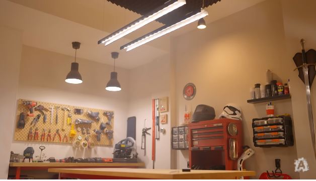 penampakan bengkel baru ariel noah © YouTube penampakan bengkel baru ariel noah © YouTube