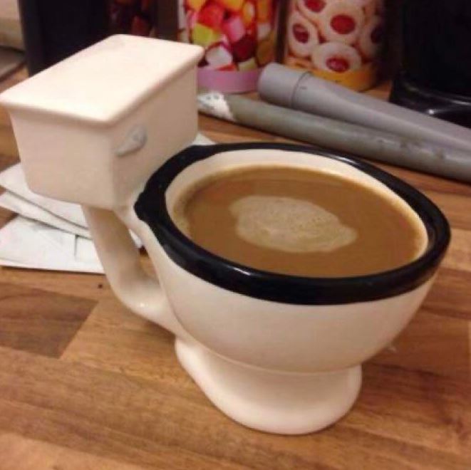 tempat minuman antimainstream © Reddit