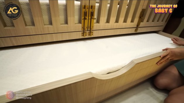 Potret kamar anak Gilang Dirga dan Adiezty Ferza © YouTube