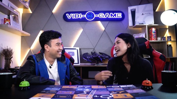 Maudy Ayunda dan Vidi Aldiano © berbagai sumber