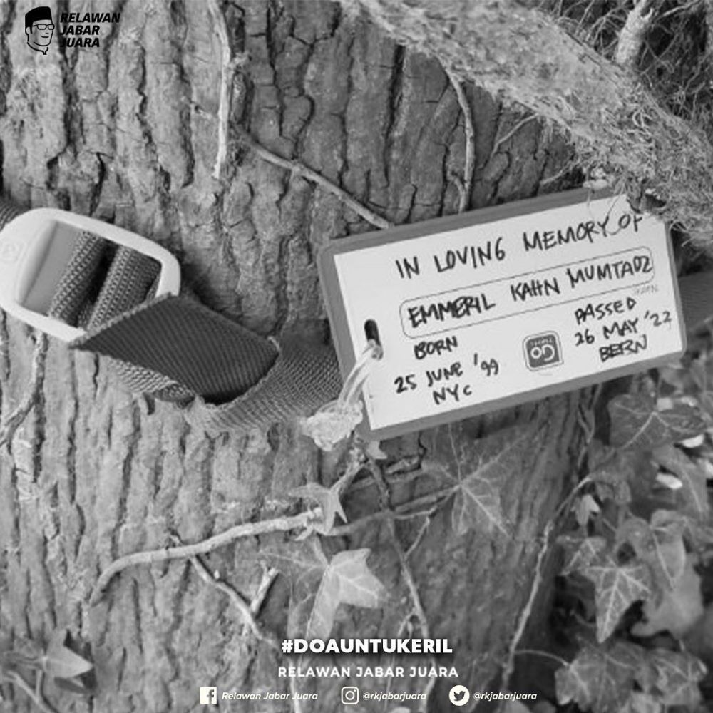 Momen Ridwan Kamil dan keluarga salat gaib © Instagram