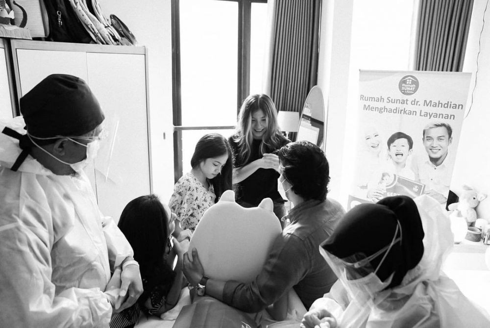 Potret kompak Wulan Guritno Adilla usai cerai © Instagram