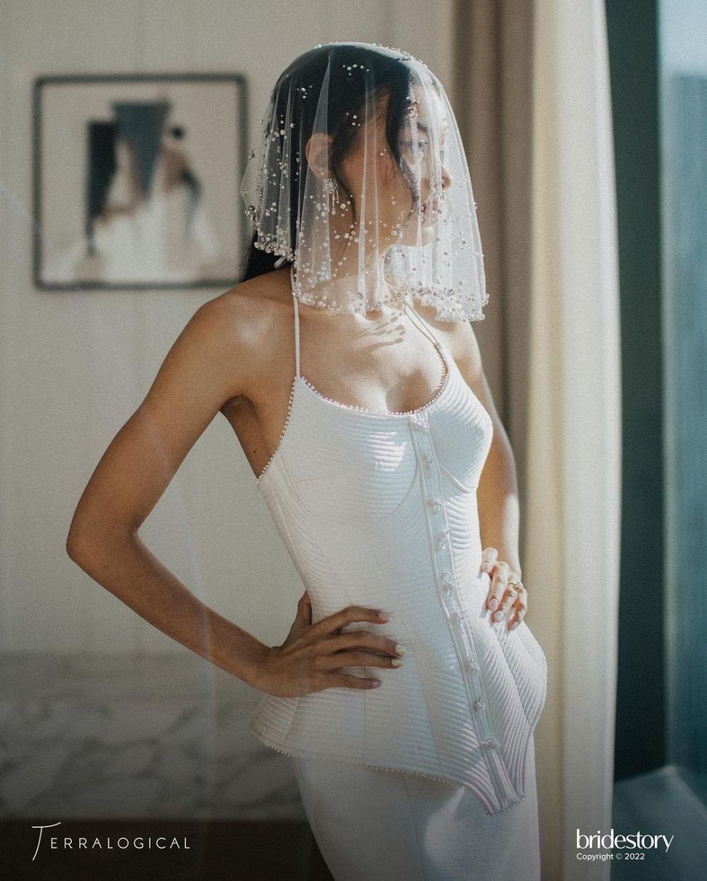 Potret detail gaun pernikahan Eva Celia © Instagram Potret detail gaun pernikahan Eva Celia © Instagram