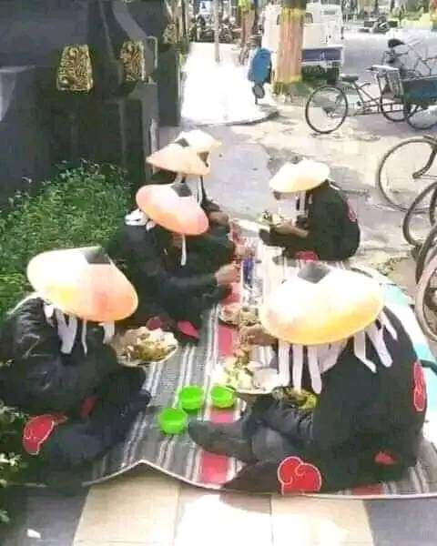 kostum anime di tempat umum © berbagai sumber