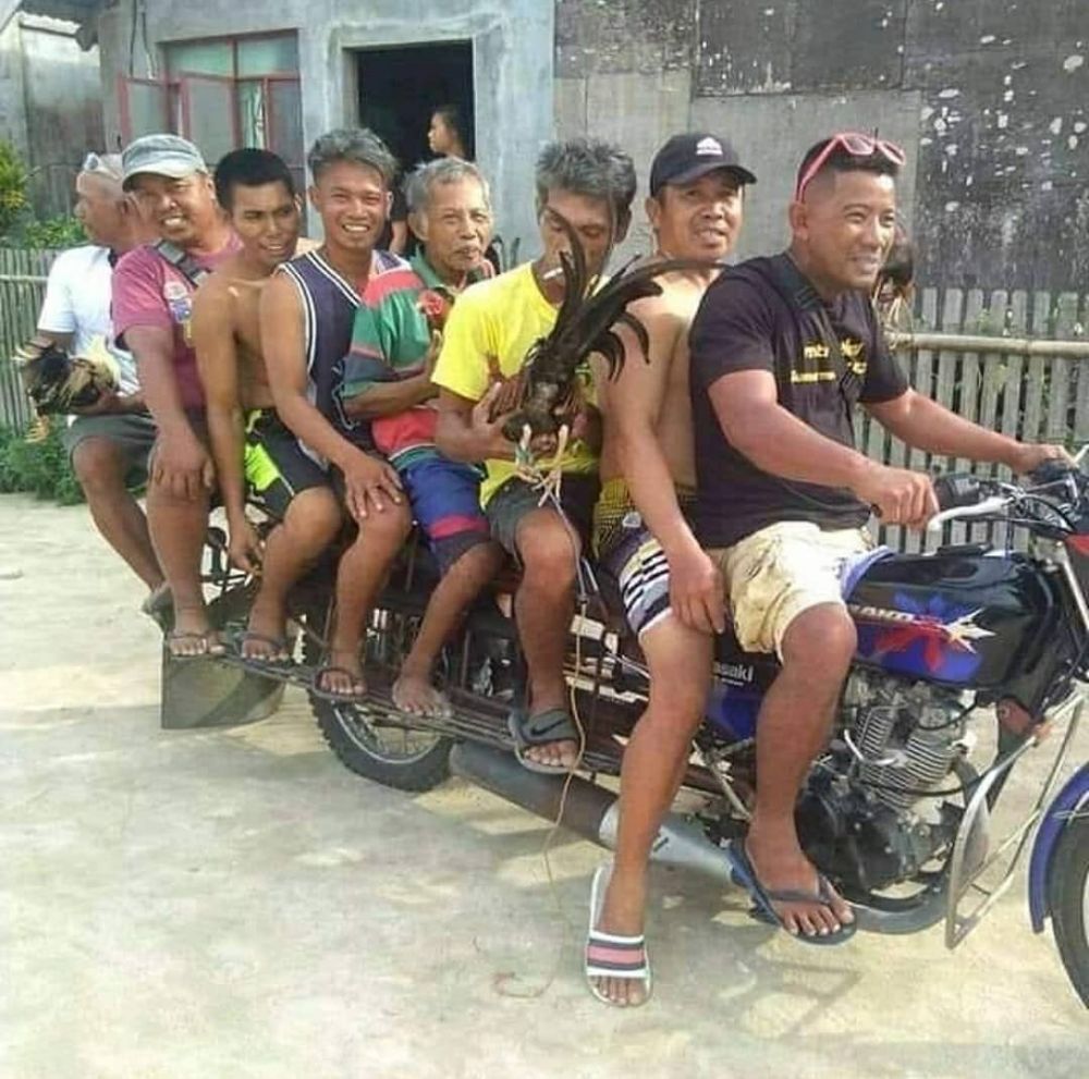 cuma di Indonesia © Berbagai Sumber