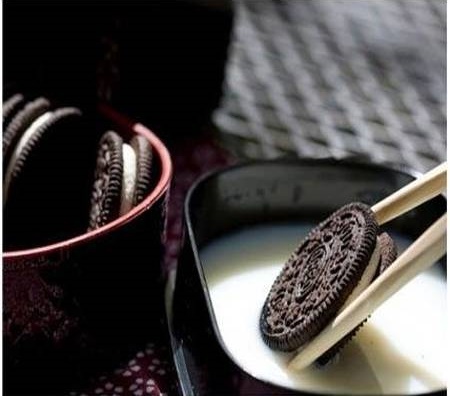 makan elegan tapi malah bikin ketawa © berbagai sumber