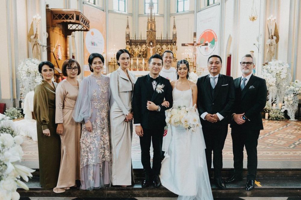 Sophia Latjuba akrab dengan 2 mantan suami © berbagai sumber