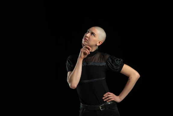 Arti mimpi kepala botak © 2022 berbagai sumber