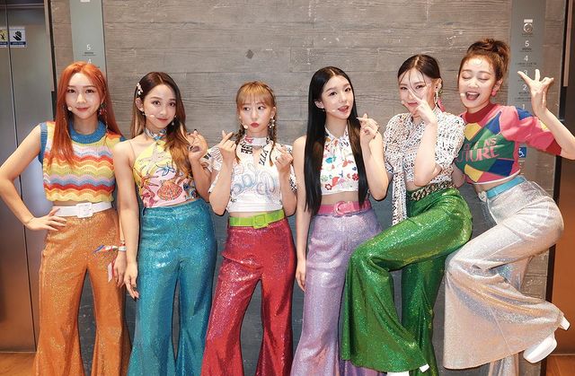 10 potret secret number dengan member terbaru Instagram 10 potret secret number dengan member terbaru Instagram