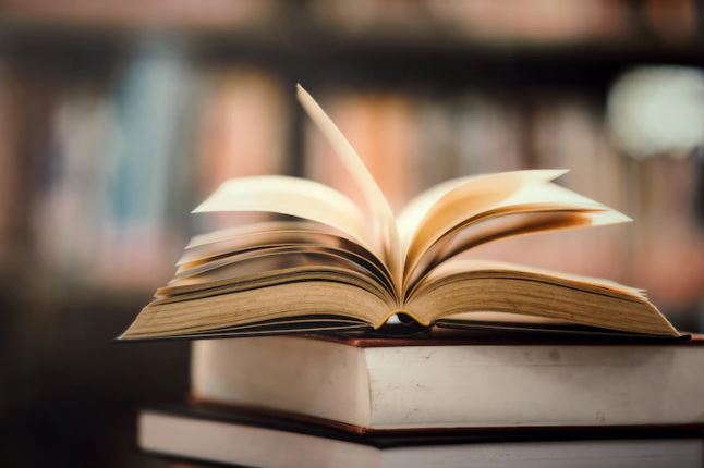 Sejarah adalah kejadian masa lampau © 2022 berbagai sumber