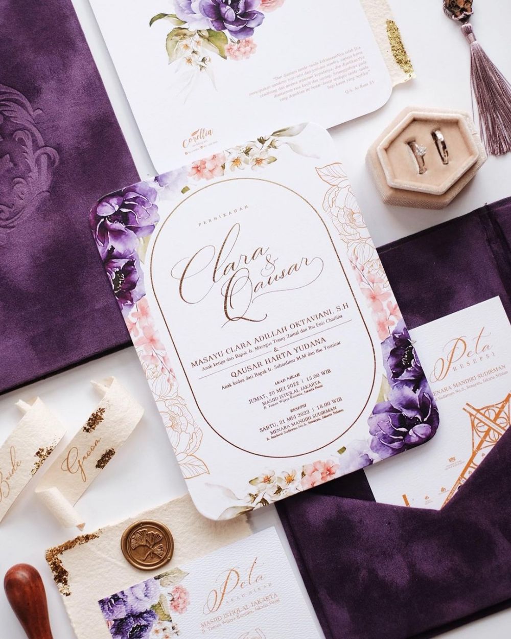 gelar akademis seleb di undangan nikah bikin terkejut © berbagai sumber