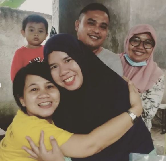 Rohimah buka warung makan Berbagai sumber