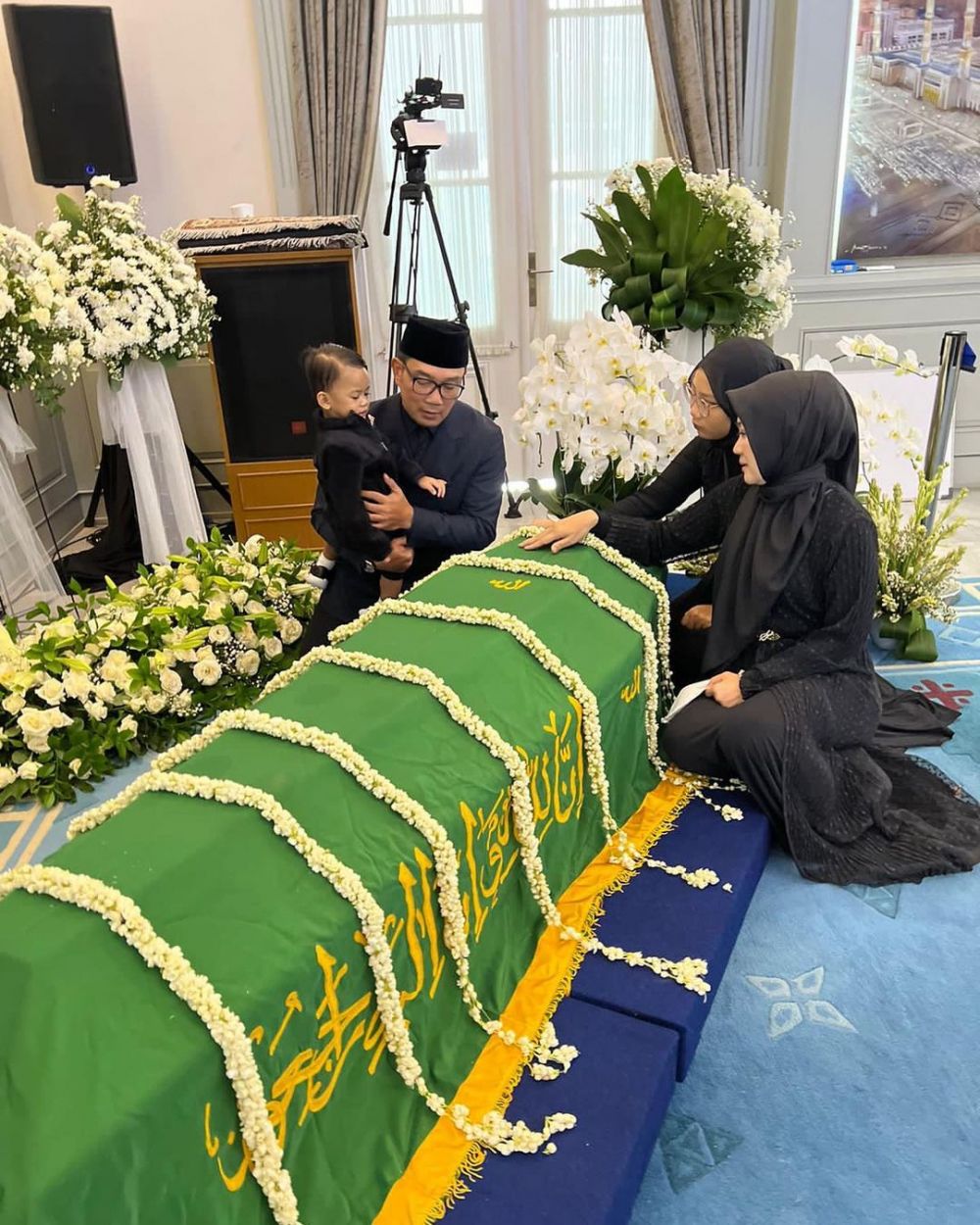 Momen menyentuh keluarga Ridwan Kamil © Instagram Momen menyentuh keluarga Ridwan Kamil © Instagram
