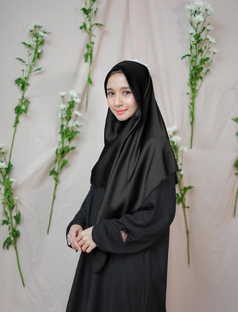 Seleb jadi korban selingkuh di sinetron © Instagram