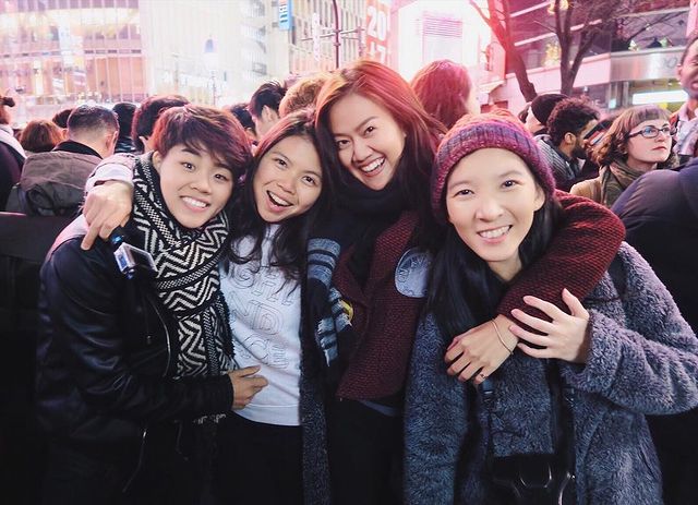 9 Potret persahabatan Greysia Polii dan Popor Sapsiree Berbagai sumber