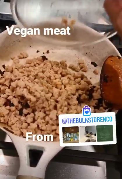 10 Trik masak sehat ala Dian Sastrowardoyo, tak pernah pakai santan