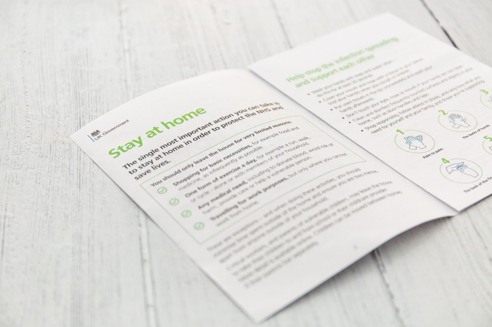 pengertian leaflet, fungsi serta kelebihan dan kekurangannya © berbagai sumber