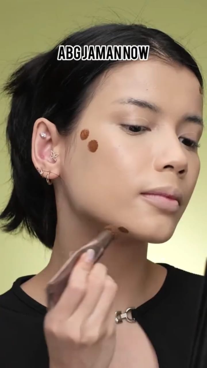 beda makeup abg zaman dulu dan sekarang © TikTok