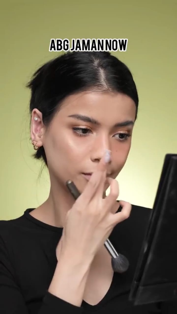 beda makeup abg zaman dulu dan sekarang © TikTok