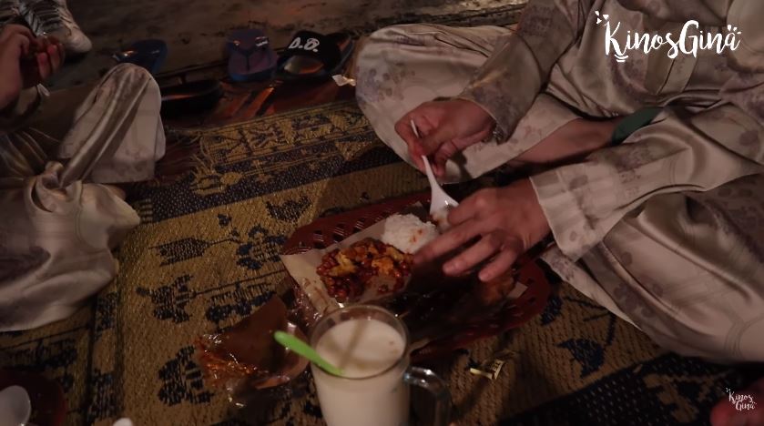 11 Menu mukbang Nycta Gina dan Rizky Kinos, ada steak berlapis emas