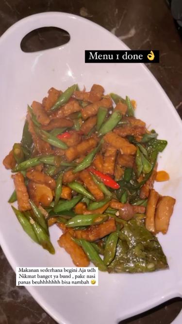 10 Kreasi lauk ala Bunga Zainal, sederhana khas masakan rumahan