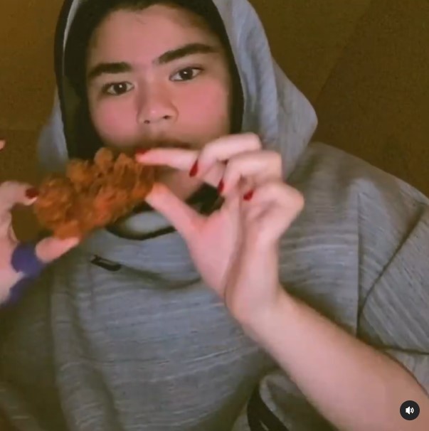 10 Menu mukbang Sivia Azizah, serba makanan kekinian