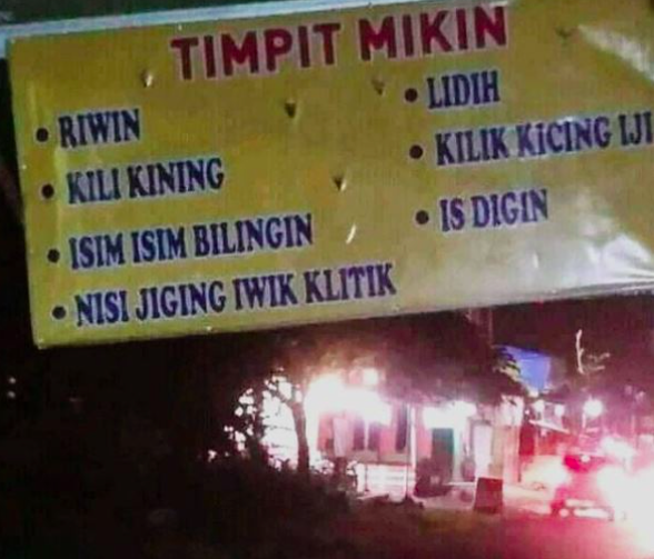 15 Nama tempat makan nyeleneh ini bikin mikir dua kali