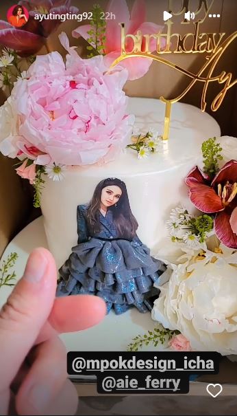 11 Potret kue ultah Ayu Ting Ting ke-30, uniknya bikin tak tega makan