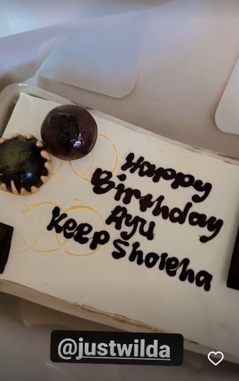 11 Potret kue ultah Ayu Ting Ting ke-30, uniknya bikin tak tega makan