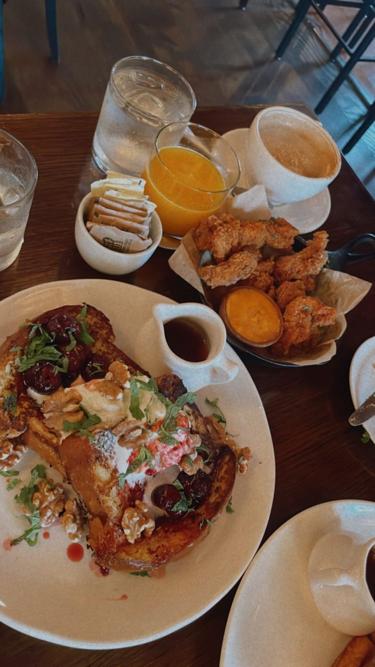 11 Makanan dan minuman dikonsumsi Nikita Willy, bikin ASI melimpah