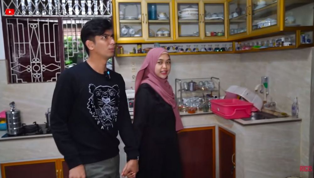 rumah mertua ria ricis di aceh © YouTube rumah mertua ria ricis di aceh © YouTube