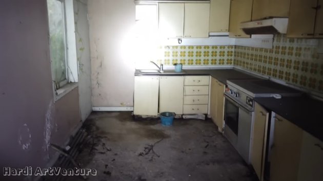 potret rumah klasik Cut Keke di Bandung © YouTube potret rumah klasik Cut Keke di Bandung © YouTube