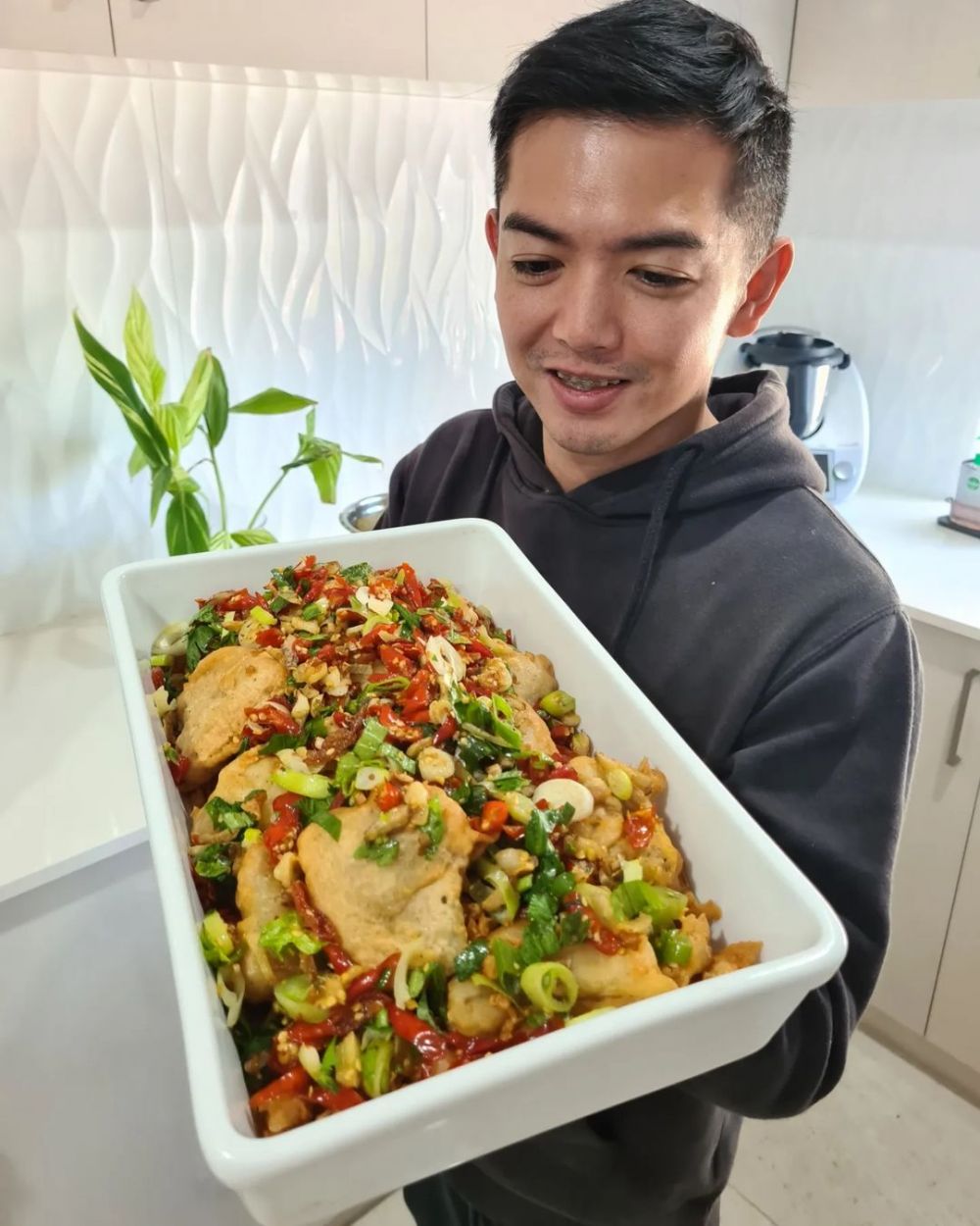 10 Pola makan Nicky Tirta, bantu turunkan berat badan secara alami