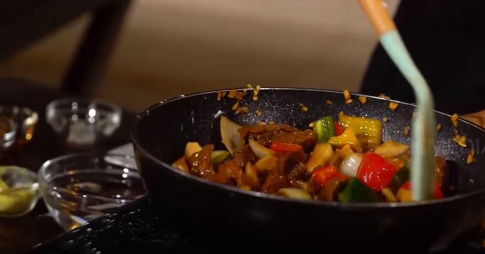 10 Inspirasi masakan ala Ivan Gunawan, bahan dan cara buatnya simpel