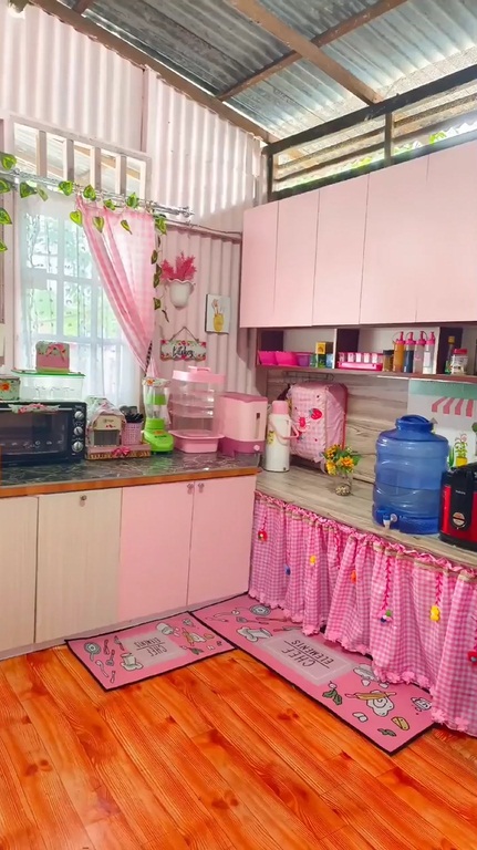 11 Transformasi dapur dari seng usai renovasi ini jadi Instagramable