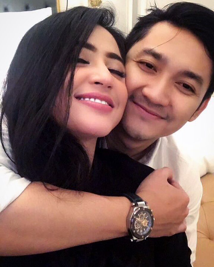 dewi perssik buka suara © instagram