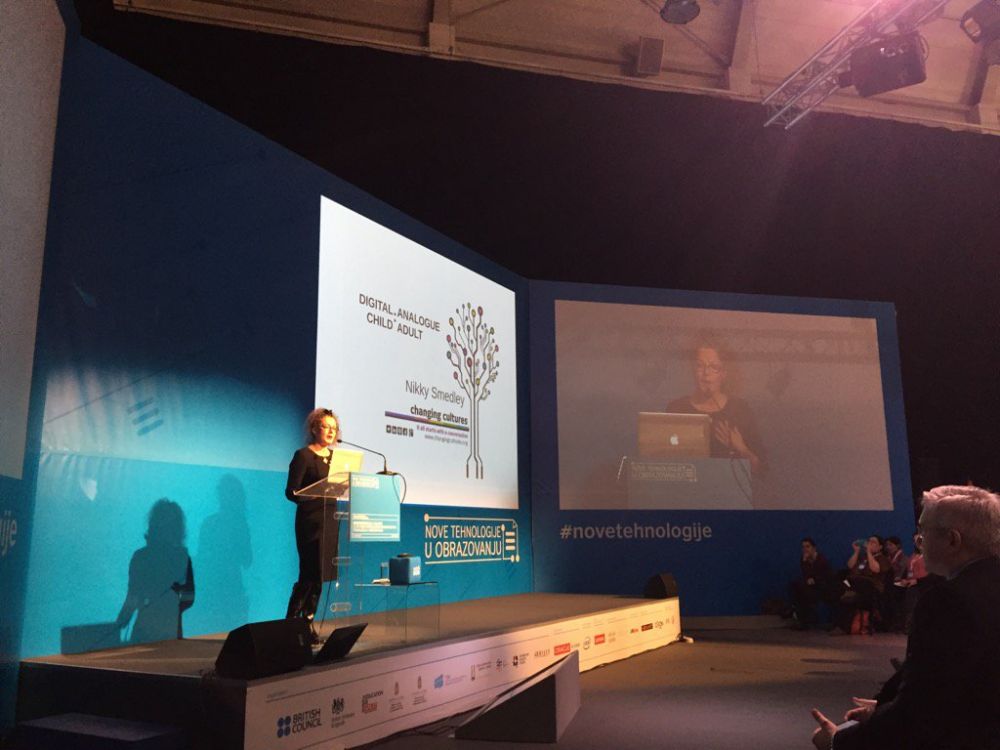  potret terbaru Nikky Smedley © berbagai sumber