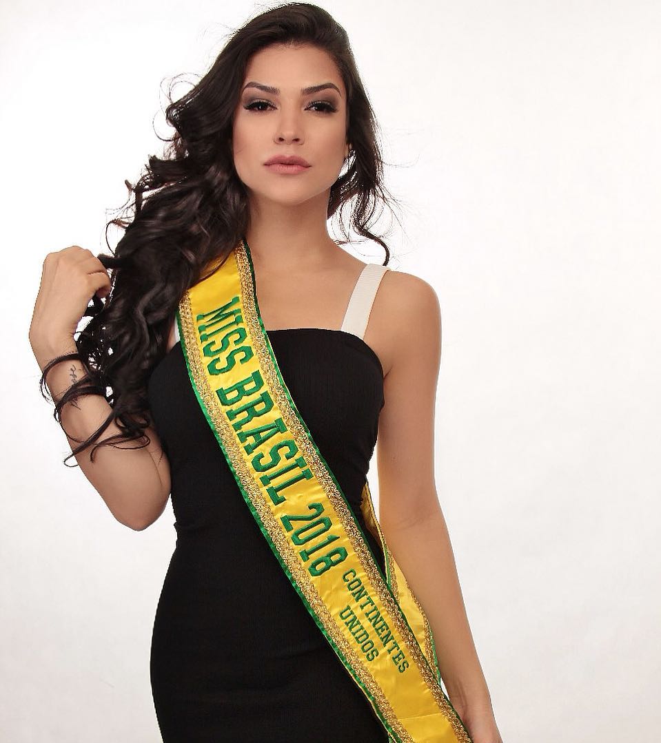Kronologi Miss Brasil Gleycy Correia, pacar kiper Arema FC meninggal