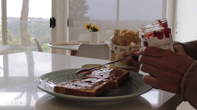 10 Menu sarapan sehat ala Amanda Rawles, praktis dan penuh nutrisi