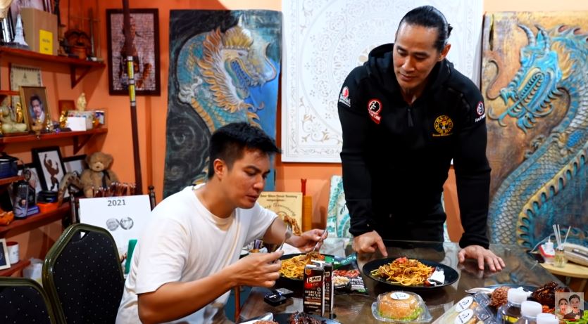 10 Makanan dikonsumsi Baim Wong, bantu tebas lemak & bentuk massa otot